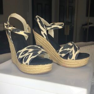 Leopard rope wedge